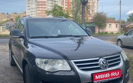 Volkswagen Touareg III, 2008 год, 1 000 000 рублей, 1 фотография
