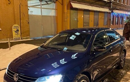 Volkswagen Jetta VI, 2017 год, 1 500 000 рублей, 17 фотография