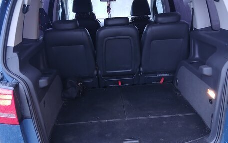 Volkswagen Touran III, 2012 год, 800 000 рублей, 10 фотография