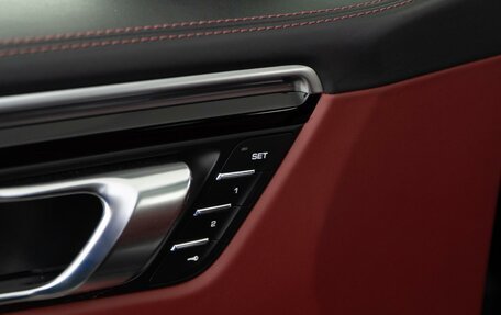 Porsche Macan I рестайлинг, 2021 год, 7 764 444 рублей, 18 фотография