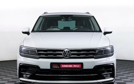 Volkswagen Tiguan II, 2019 год, 3 099 000 рублей, 2 фотография