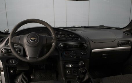 Chevrolet Niva I рестайлинг, 2012 год, 460 000 рублей, 5 фотография