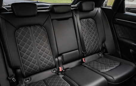 Audi Q3, 2024 год, 5 099 000 рублей, 32 фотография