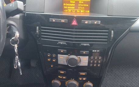 Opel Astra H, 2007 год, 460 000 рублей, 13 фотография