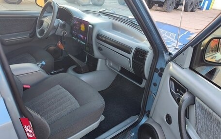 ГАЗ 31105 «Волга», 2004 год, 720 000 рублей, 11 фотография