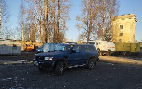 Nissan Patrol, 2001 год, 900 000 рублей, 1 фотография