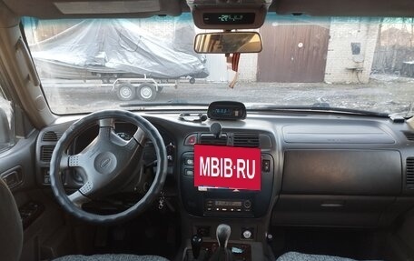 Nissan Patrol, 2001 год, 900 000 рублей, 18 фотография