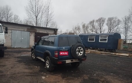 Nissan Patrol, 2001 год, 900 000 рублей, 30 фотография