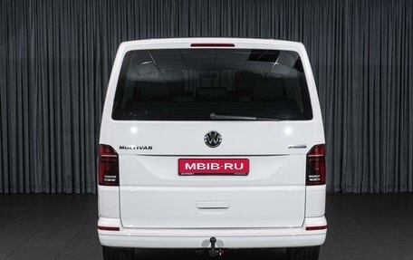 Volkswagen Multivan T6 рестайлинг, 2020 год, 7 950 000 рублей, 4 фотография
