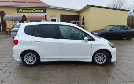 Honda Fit III, 2002 год, 492 000 рублей, 6 фотография