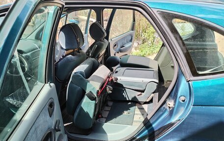 Renault Megane II, 1996 год, 250 000 рублей, 1 фотография