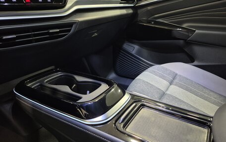 Volkswagen ID.4, 2022 год, 2 950 000 рублей, 24 фотография