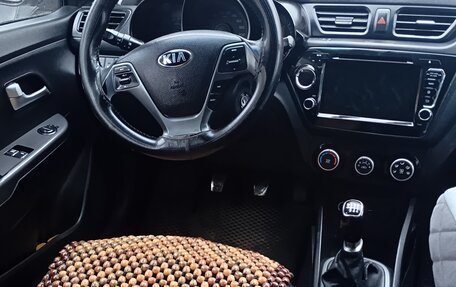 KIA Rio III рестайлинг, 2015 год, 520 000 рублей, 5 фотография