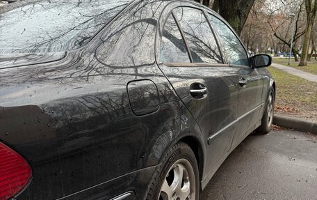 Mercedes-Benz E-Класс, 2003 год, 650 000 рублей, 5 фотография