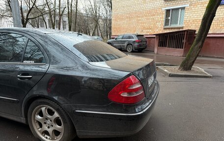 Mercedes-Benz E-Класс, 2003 год, 650 000 рублей, 6 фотография