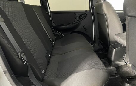 Chevrolet Niva I рестайлинг, 2018 год, 780 000 рублей, 13 фотография