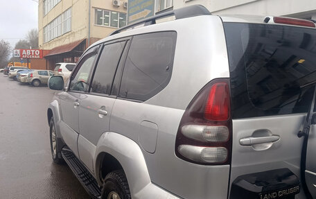 Toyota Land Cruiser Prado 120 рестайлинг, 2005 год, 1 250 000 рублей, 7 фотография