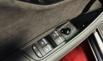 Audi RS Q8 I, 2025 год, 17 777 156 рублей, 34 фотография