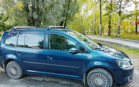 Volkswagen Touran III, 2012 год, 1 200 000 рублей, 3 фотография