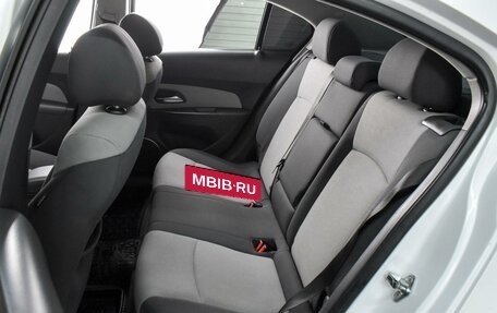 Chevrolet Cruze II, 2010 год, 699 000 рублей, 9 фотография