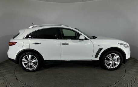 Infiniti QX70, 2014 год, 2 235 000 рублей, 4 фотография