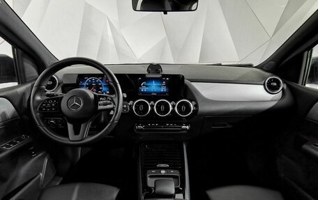 Mercedes-Benz B-Класс, 2019 год, 1 955 000 рублей, 14 фотография