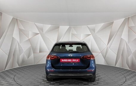 Mercedes-Benz B-Класс, 2019 год, 1 955 000 рублей, 8 фотография
