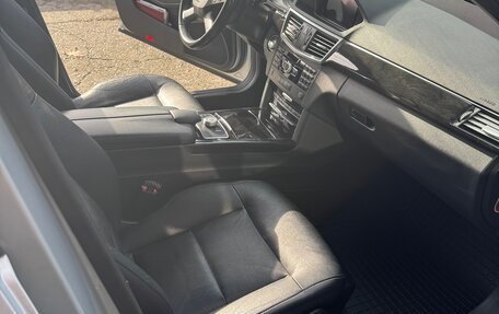 Mercedes-Benz E-Класс, 2011 год, 1 570 000 рублей, 13 фотография