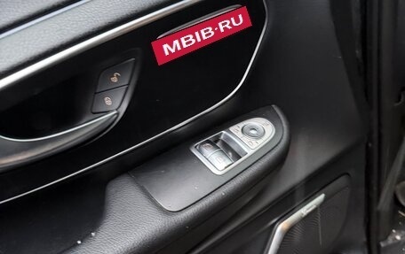 Mercedes-Benz V-Класс, 2020 год, 5 700 000 рублей, 7 фотография