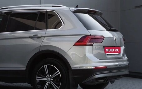 Volkswagen Tiguan II, 2017 год, 2 200 000 рублей, 25 фотография