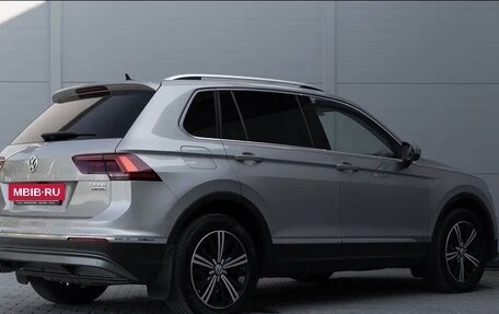 Volkswagen Tiguan II, 2017 год, 2 200 000 рублей, 23 фотография