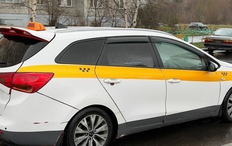 KIA cee'd III, 2017 год, 650 000 рублей, 2 фотография