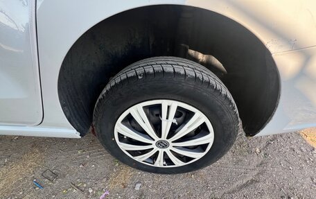 Volkswagen Polo VI (EU Market), 2015 год, 600 000 рублей, 4 фотография