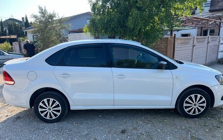 Volkswagen Polo VI (EU Market), 2015 год, 600 000 рублей, 15 фотография