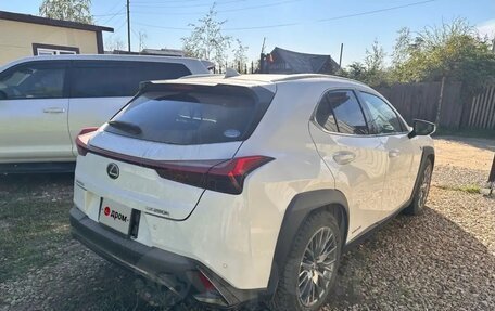 Lexus UX I, 2019 год, 3 000 000 рублей, 7 фотография