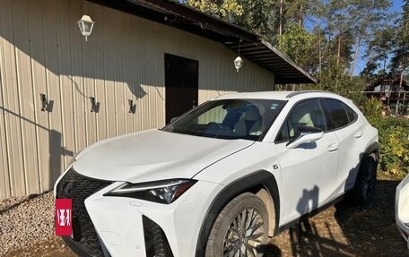 Lexus UX I, 2019 год, 3 000 000 рублей, 4 фотография