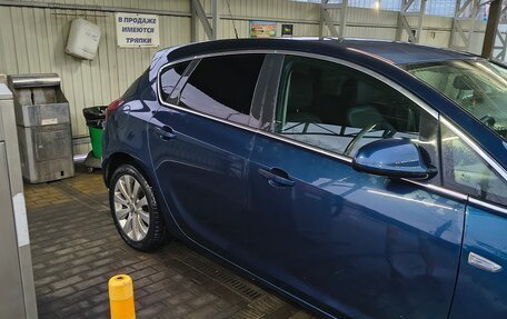 Opel Astra J, 2011 год, 530 000 рублей, 7 фотография