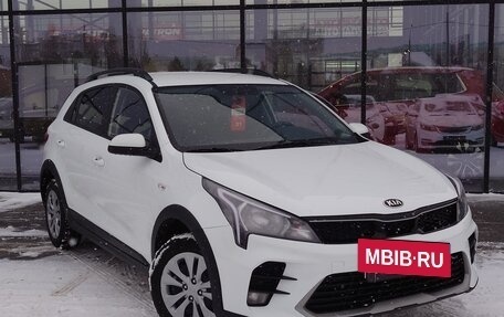 KIA Rio IV, 2021 год, 1 650 000 рублей, 2 фотография