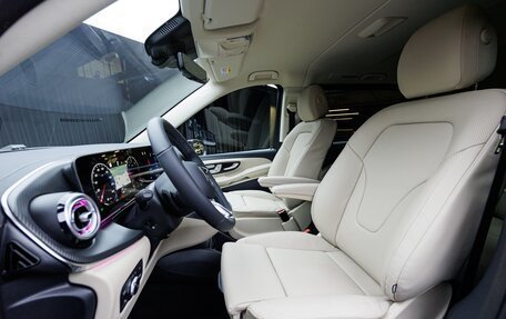 Mercedes-Benz V-Класс, 2025 год, 14 630 000 рублей, 11 фотография