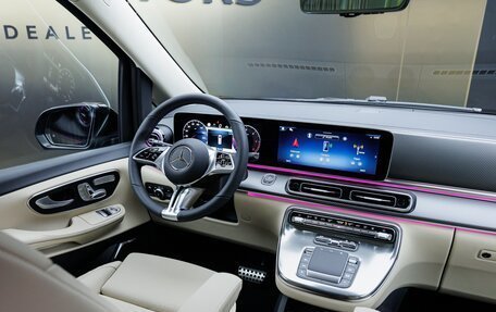 Mercedes-Benz V-Класс, 2025 год, 14 630 000 рублей, 24 фотография