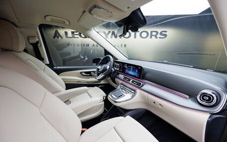 Mercedes-Benz V-Класс, 2025 год, 14 630 000 рублей, 23 фотография