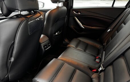 Mazda 6, 2017 год, 1 960 000 рублей, 10 фотография