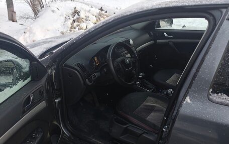 Skoda Octavia, 2011 год, 700 000 рублей, 4 фотография