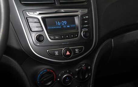 Hyundai Solaris II рестайлинг, 2016 год, 1 167 000 рублей, 11 фотография