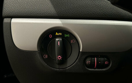 Volkswagen Jetta VI, 2011 год, 899 000 рублей, 16 фотография