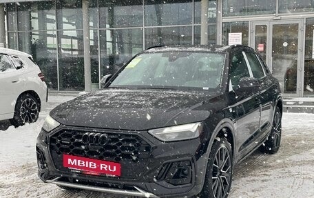 Audi Q5, 2025 год, 6 360 000 рублей, 2 фотография