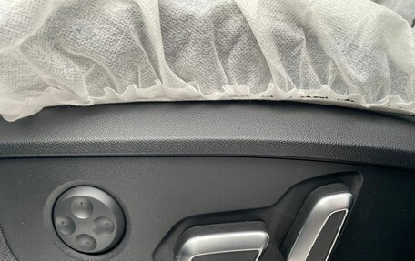 Audi Q5, 2025 год, 6 360 000 рублей, 26 фотография