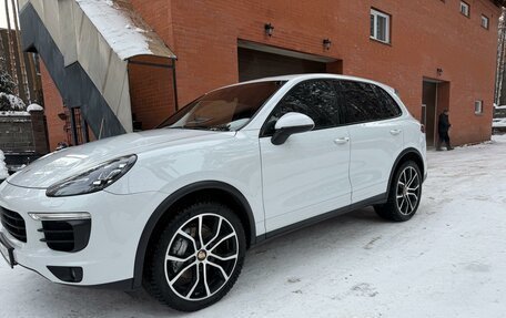 Porsche Cayenne III, 2015 год, 3 790 000 рублей, 6 фотография