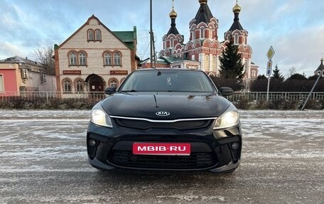 KIA Rio IV, 2017 год, 950 000 рублей, 1 фотография