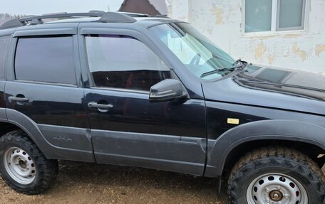 Chevrolet Niva I рестайлинг, 2006 год, 400 000 рублей, 15 фотография